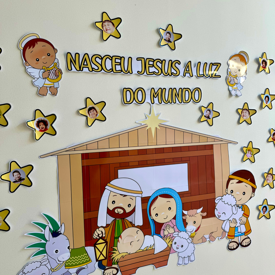 Painel de Natal Interativo com Presépio
