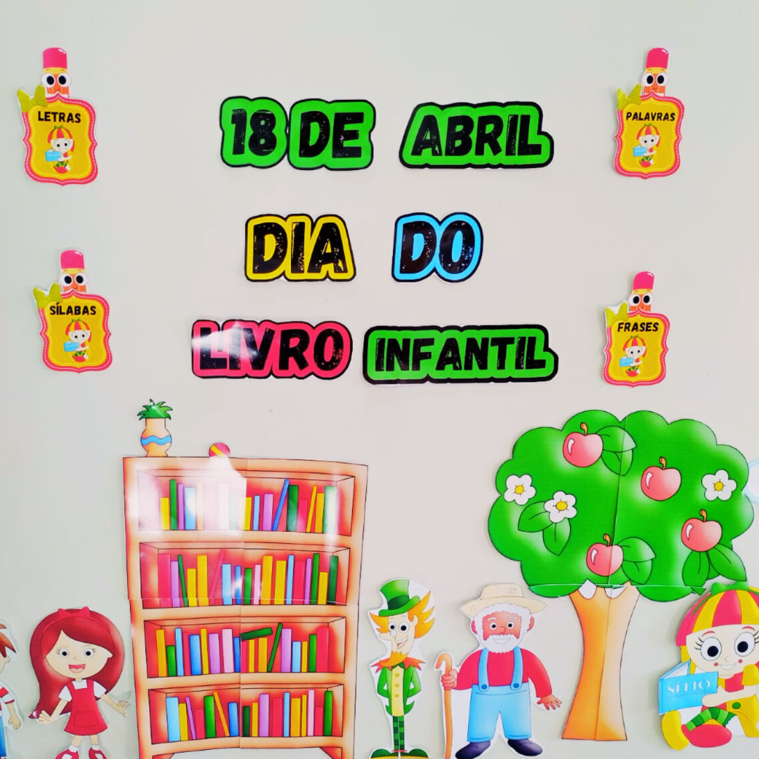 Painel dia do Livro infantil 3 em 1 SÍTIO PICAPAU AMARELO